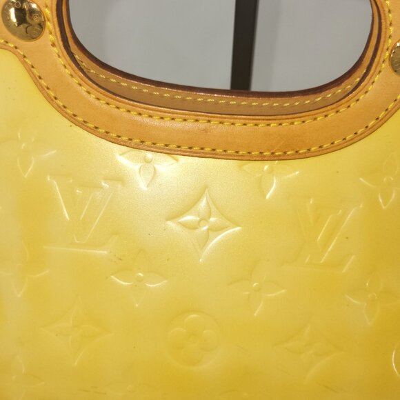 LOUIS VUITTON "Vernis Roxbury Drive Perle" Bag - LV Embossed Monogram *COA - Picture 15 of 16